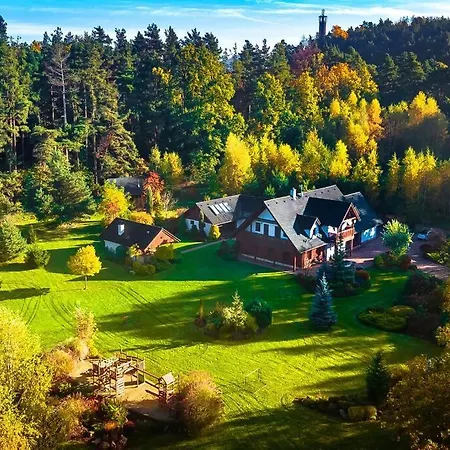 Cottage: Az Po Usi Vila
