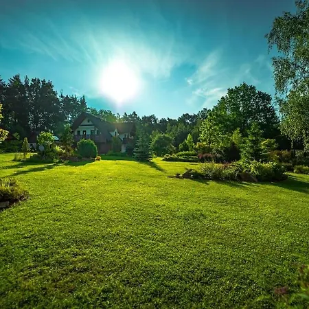 Cottage: Az Po Usi Sloup (Liberec)