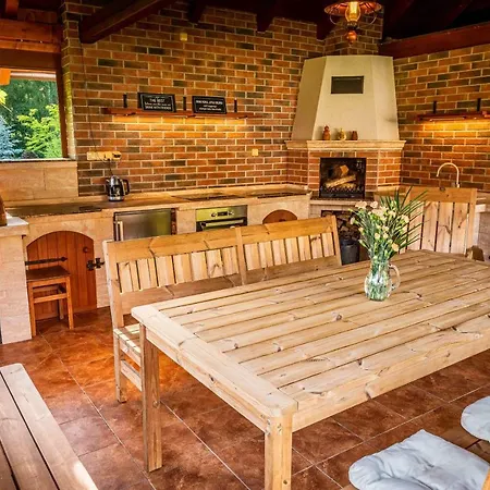Villa Cottage: Az Po Usi *
