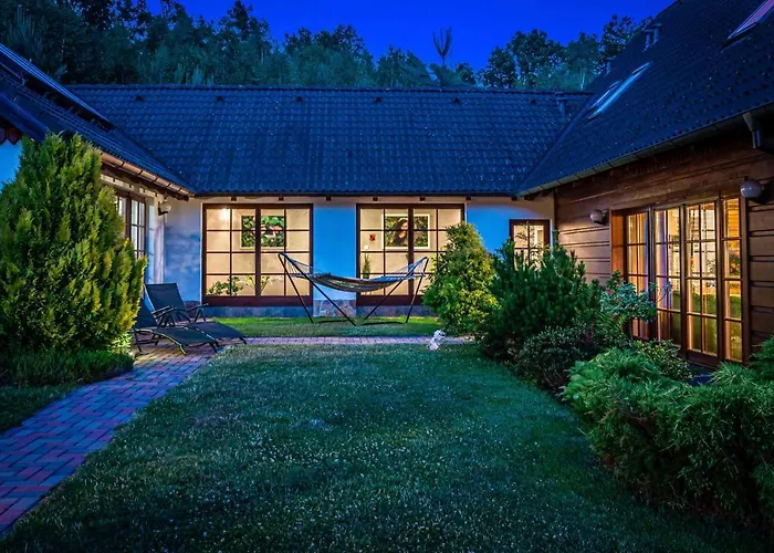Cottage: Az Po Usi * Sloup (Liberec)