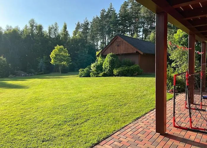 Cottage: Az Po Usi Sloup (Liberec)